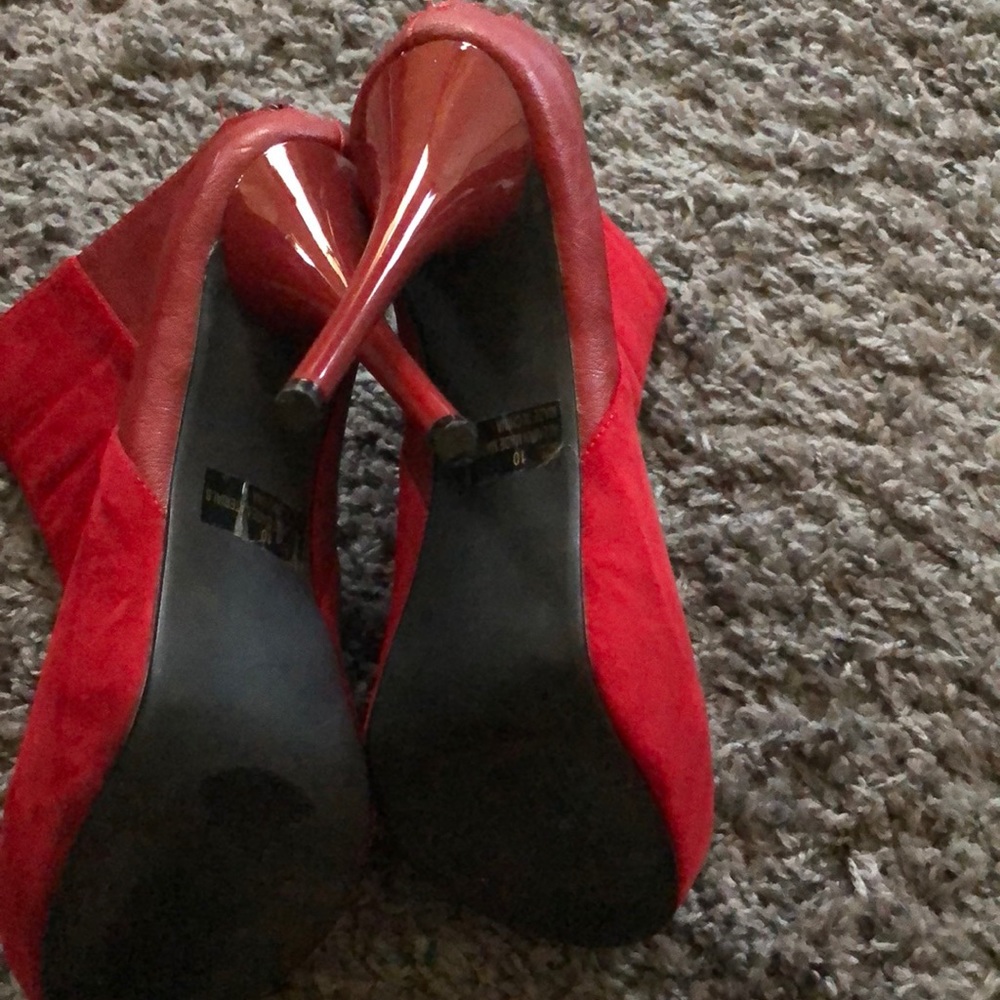 Red Hot Booties - Picture 3 of 3